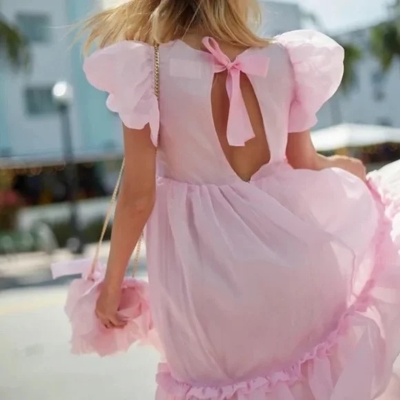 Selkie The Poptart Dream Girl Dress – Pink Organza Puff Sleeve Midi - Picture 3 of 11
